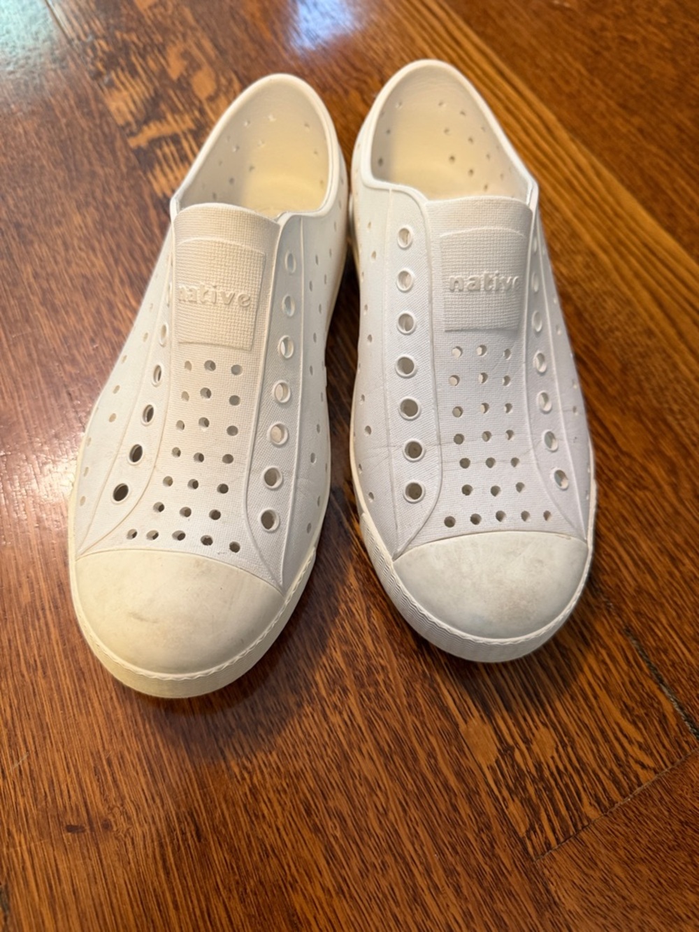 Native Kids White Jefferson Slip-On Shoes